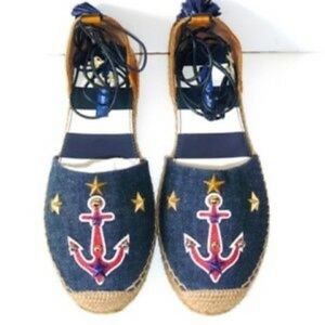 Dolce and Gabbana nautical espadrilles in size 7